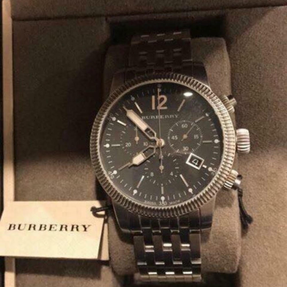 Men’s Burberry Watch - Picture 1 of 4